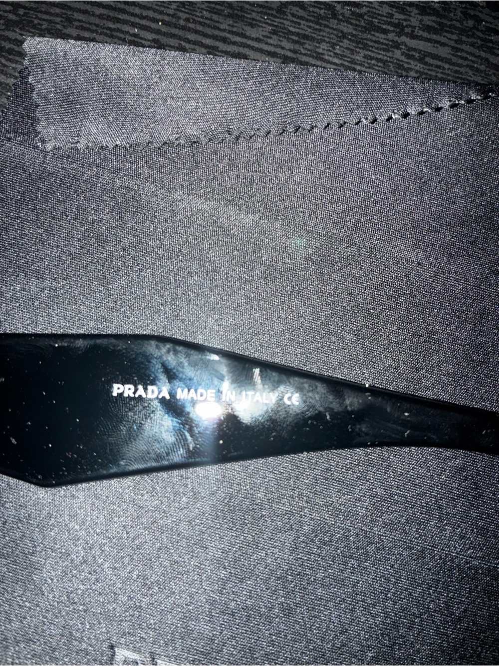 Prada symbole sunglasses - Picture 3 of 3